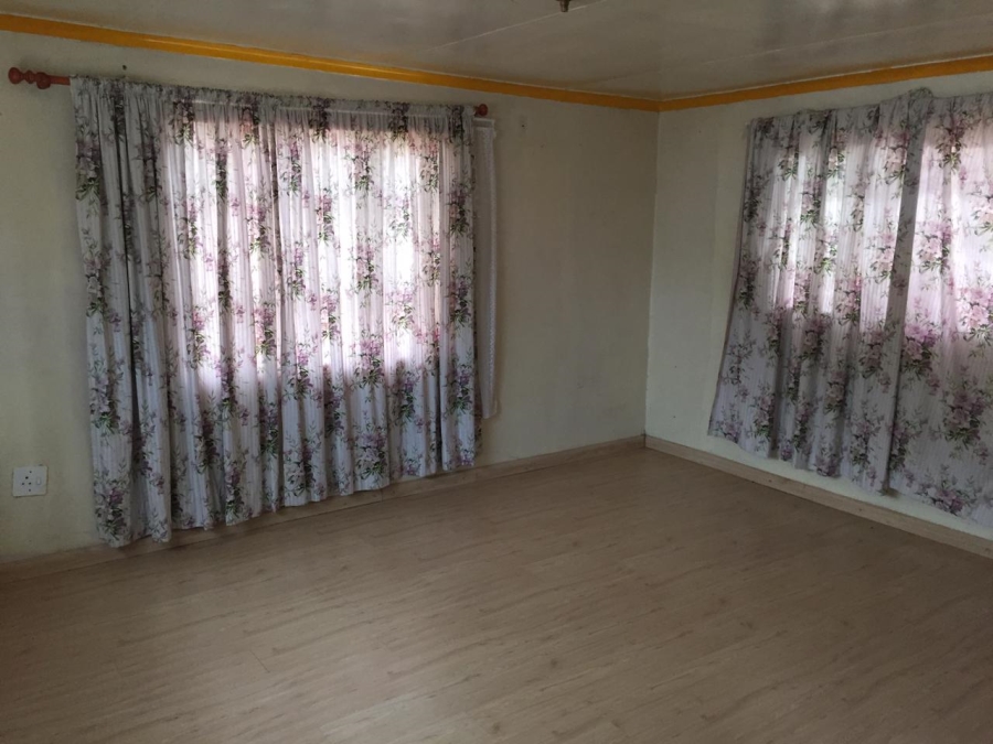 To Let 1 Bedroom Property for Rent in Elandspark Gauteng
