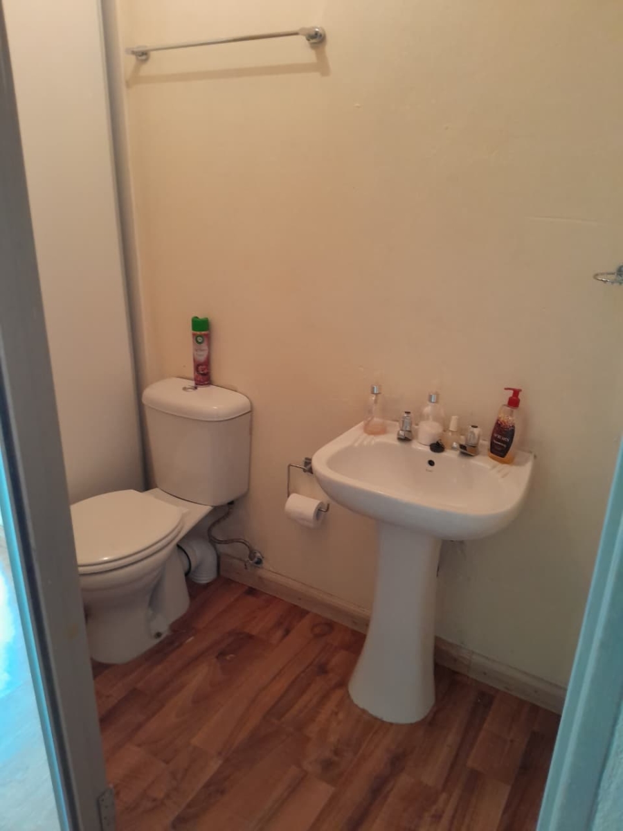 To Let 1 Bedroom Property for Rent in Elandspark Gauteng