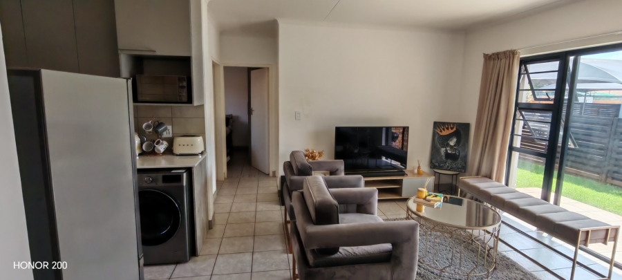 4 Bedroom Property for Sale in Monavoni Gauteng