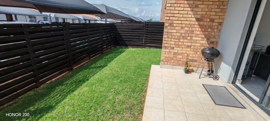 4 Bedroom Property for Sale in Monavoni Gauteng