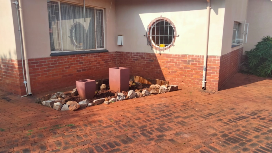3 Bedroom Property for Sale in Valhalla Gauteng