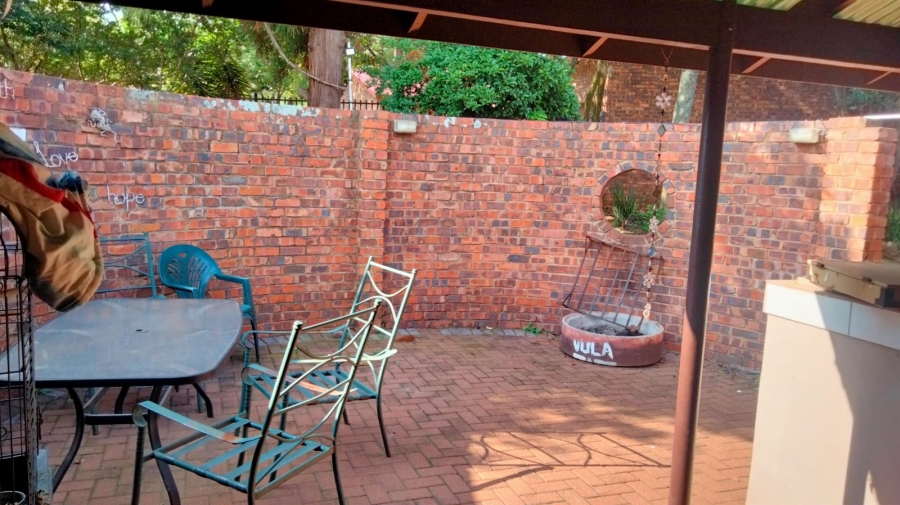 3 Bedroom Property for Sale in Valhalla Gauteng