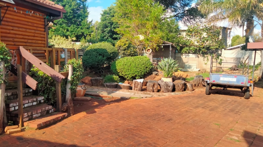 3 Bedroom Property for Sale in Valhalla Gauteng