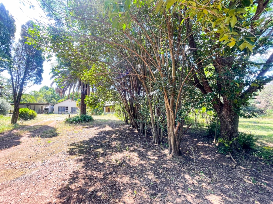 Commercial Property for Sale in Hartebeestfontein Gauteng