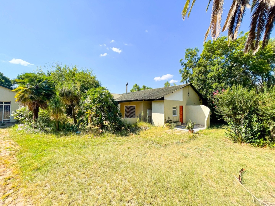 Commercial Property for Sale in Hartebeestfontein Gauteng