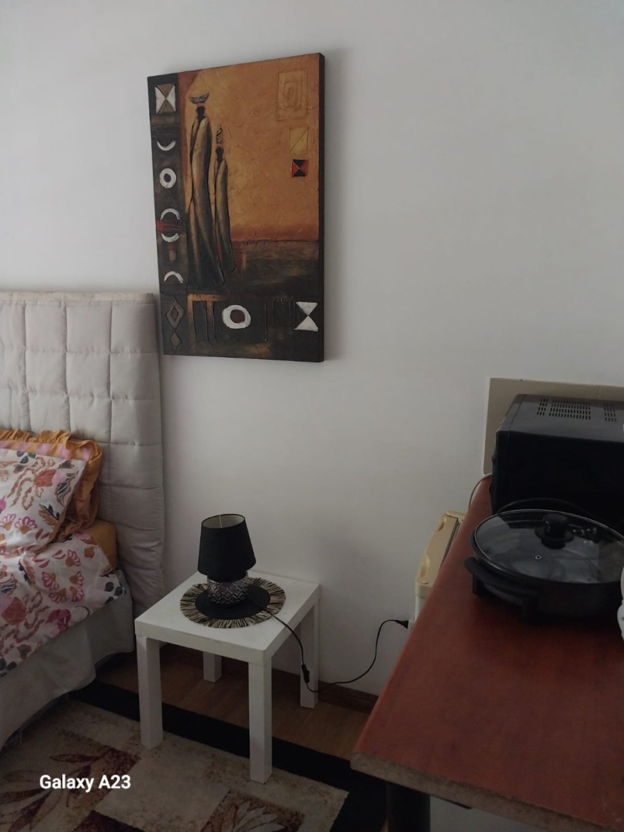 To Let 1 Bedroom Property for Rent in Sandton Central Gauteng