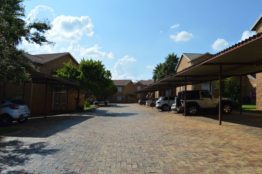 3 Bedroom Property for Sale in Strubensvallei Gauteng