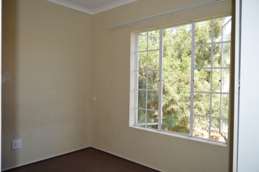 3 Bedroom Property for Sale in Strubensvallei Gauteng