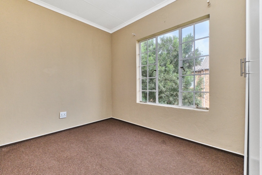 3 Bedroom Property for Sale in Strubensvallei Gauteng