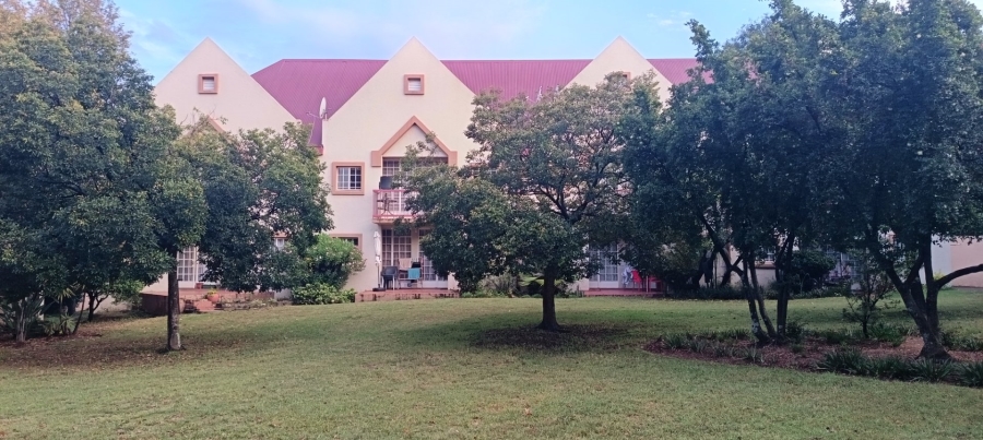 2 Bedroom Property for Sale in Noordwyk Gauteng