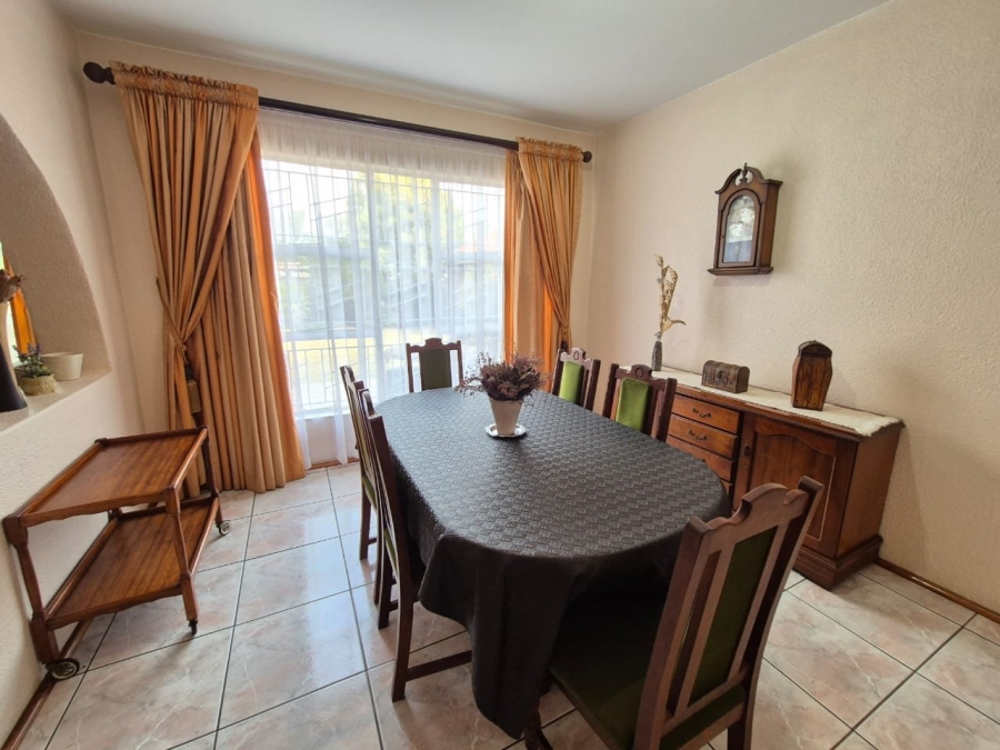 4 Bedroom Property for Sale in Vanderbijlpark SE 3 Gauteng