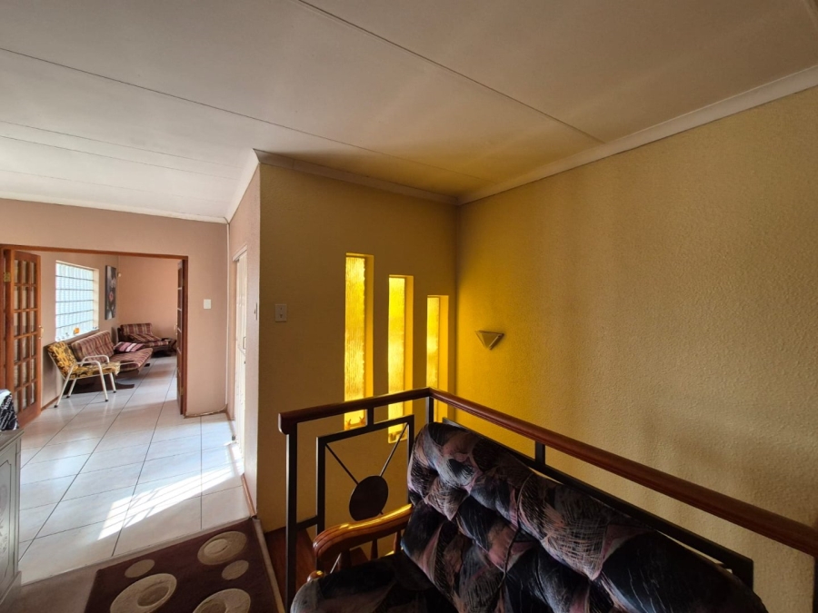 4 Bedroom Property for Sale in Vanderbijlpark SE 3 Gauteng