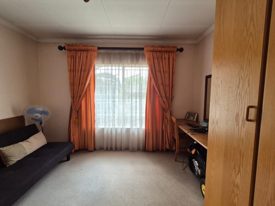 4 Bedroom Property for Sale in Vanderbijlpark SE 3 Gauteng