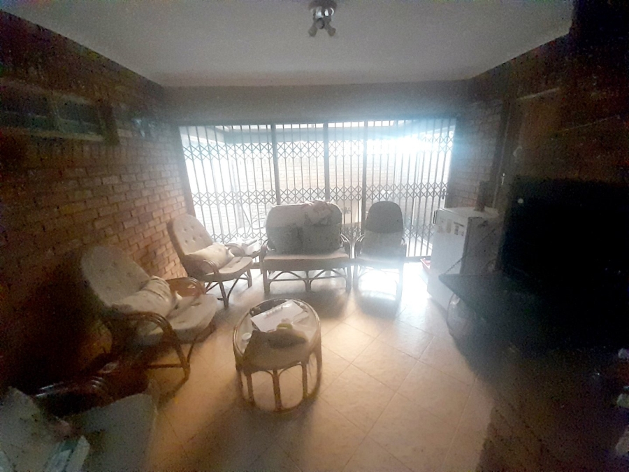 5 Bedroom Property for Sale in Lyttelton Manor Gauteng