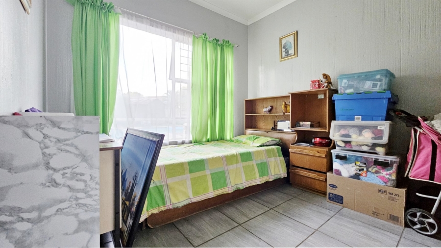 3 Bedroom Property for Sale in Falcon Ridge Gauteng