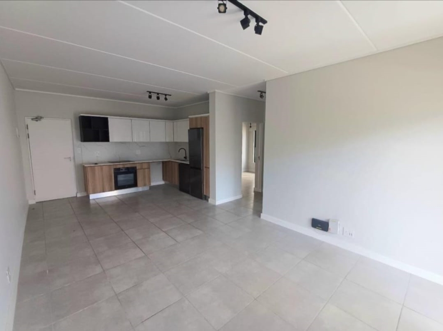 To Let 2 Bedroom Property for Rent in Waterfall Gauteng