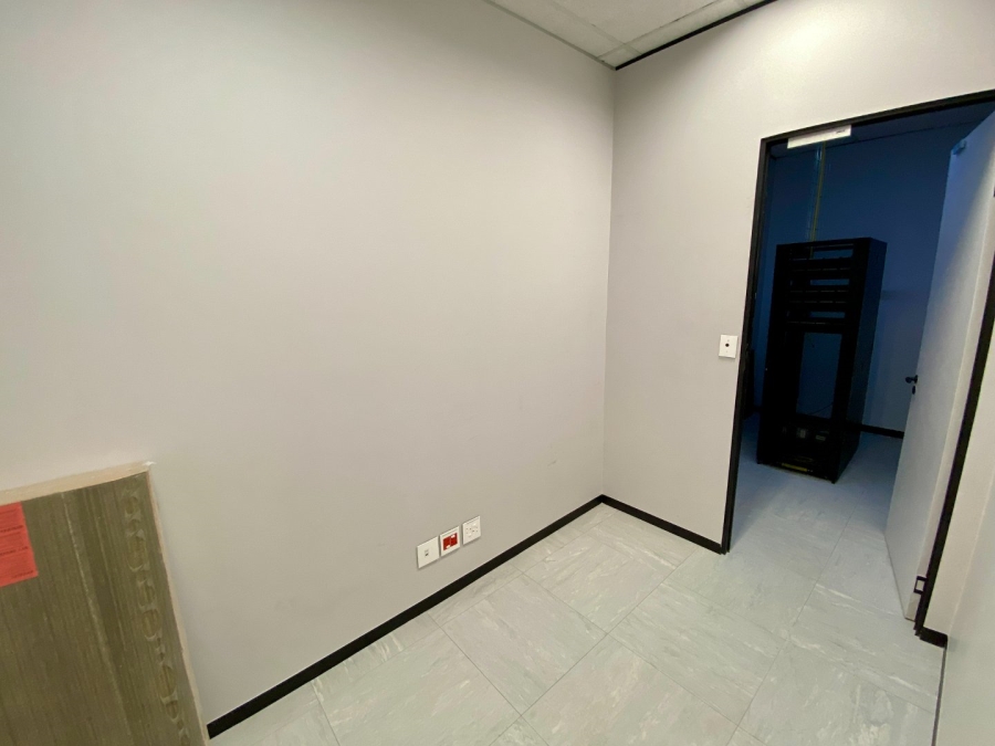 To Let commercial Property for Rent in Fourways Gauteng