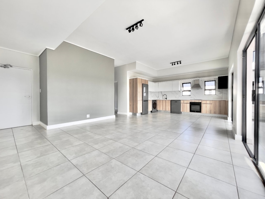 To Let 2 Bedroom Property for Rent in Waterfall Gauteng