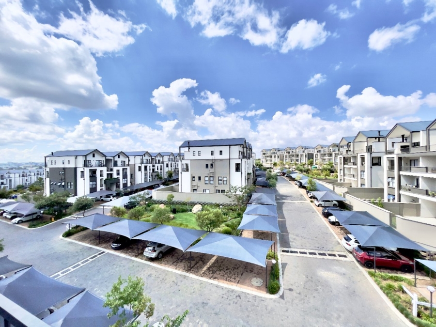 To Let 2 Bedroom Property for Rent in Waterfall Gauteng