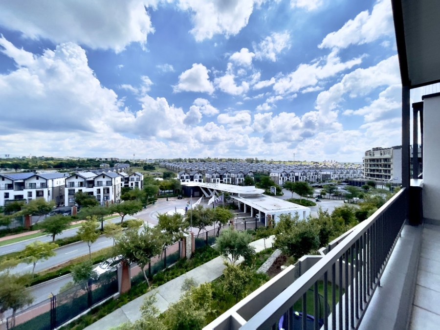 To Let 2 Bedroom Property for Rent in Waterfall Gauteng