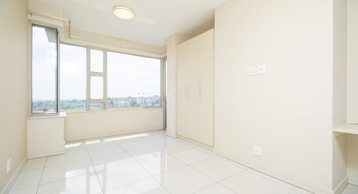 To Let 2 Bedroom Property for Rent in Rosebank Gauteng