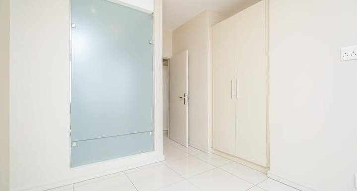 To Let 2 Bedroom Property for Rent in Rosebank Gauteng