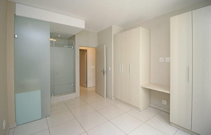 To Let 2 Bedroom Property for Rent in Rosebank Gauteng