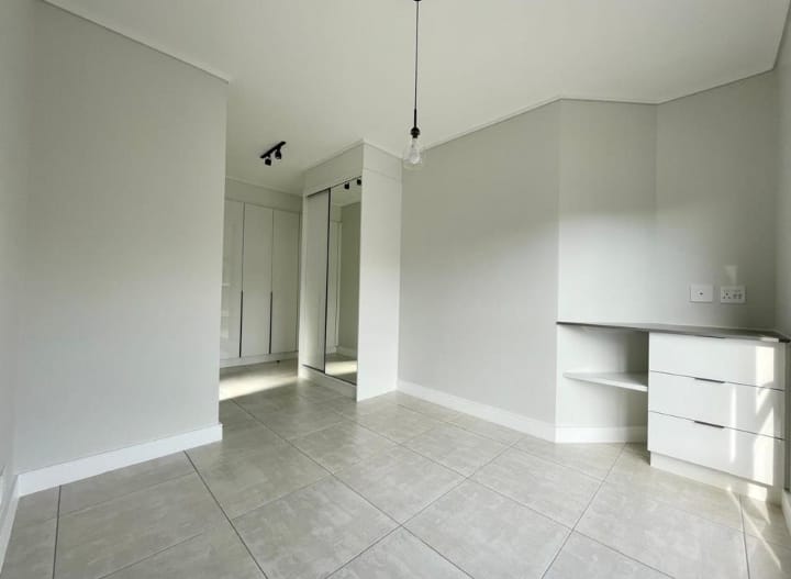 To Let 3 Bedroom Property for Rent in Waterfall Gauteng