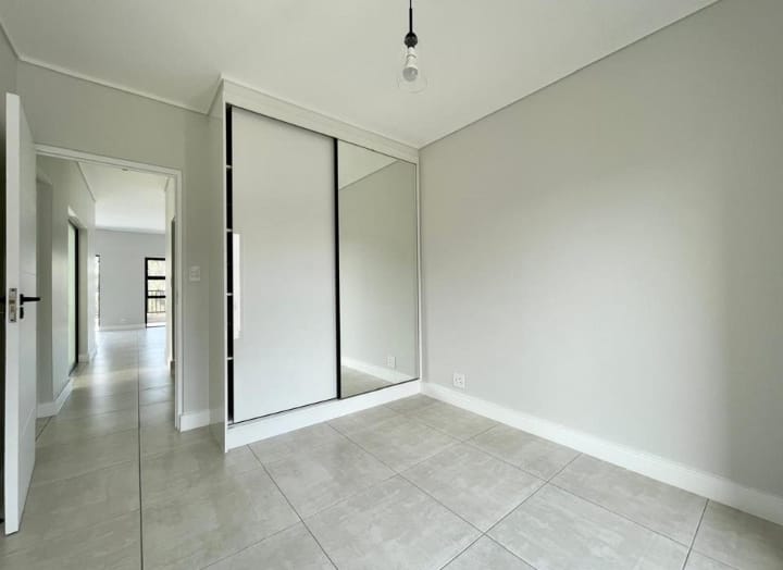 To Let 3 Bedroom Property for Rent in Waterfall Gauteng