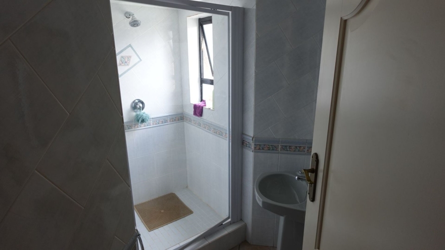 3 Bedroom Property for Sale in Silver Lakes Gauteng