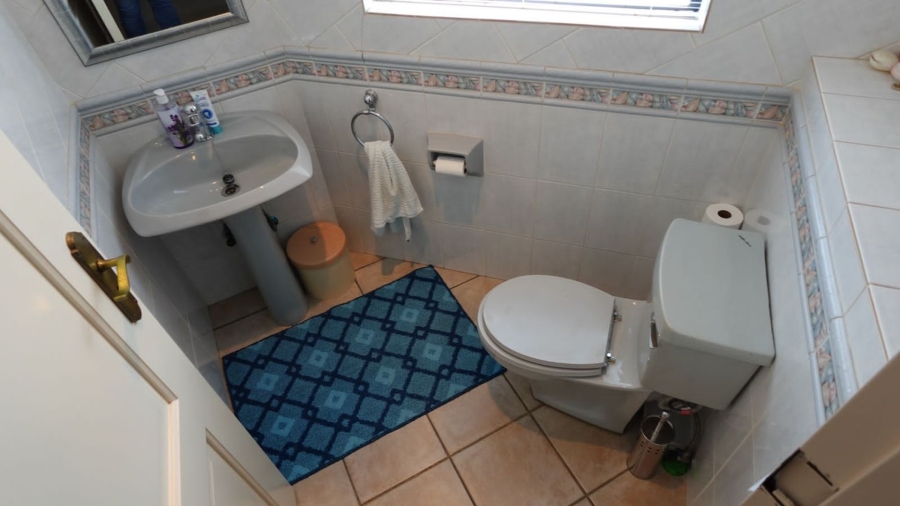 3 Bedroom Property for Sale in Silver Lakes Gauteng