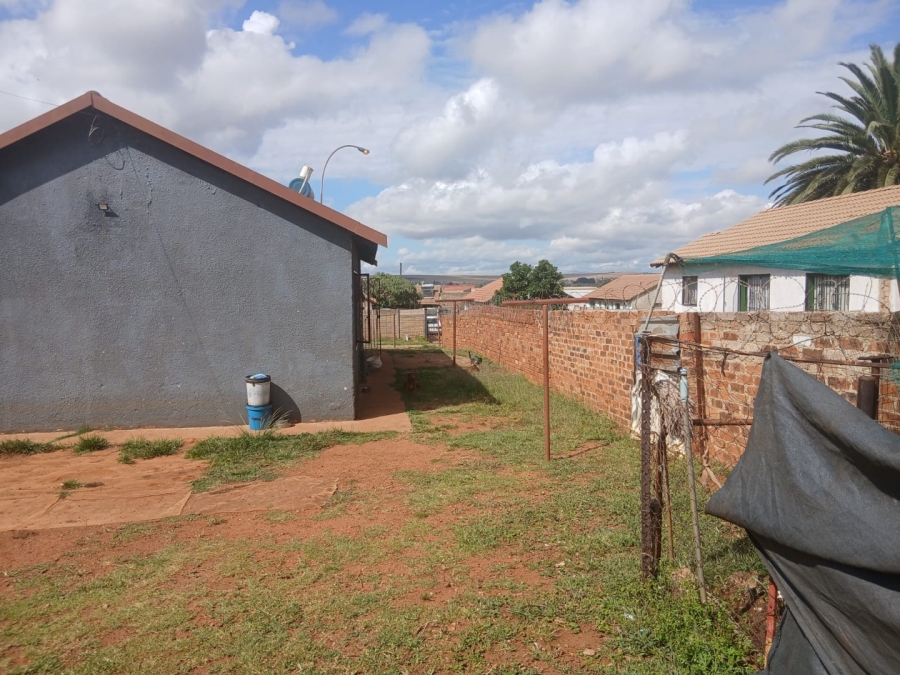 3 Bedroom Property for Sale in Lenasia South Gauteng
