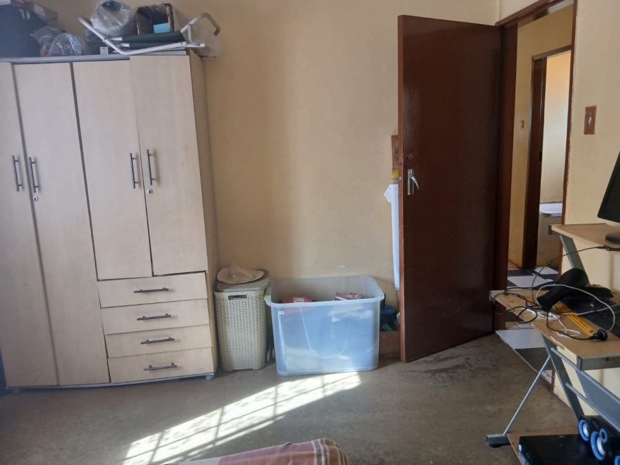 3 Bedroom Property for Sale in Lenasia South Gauteng