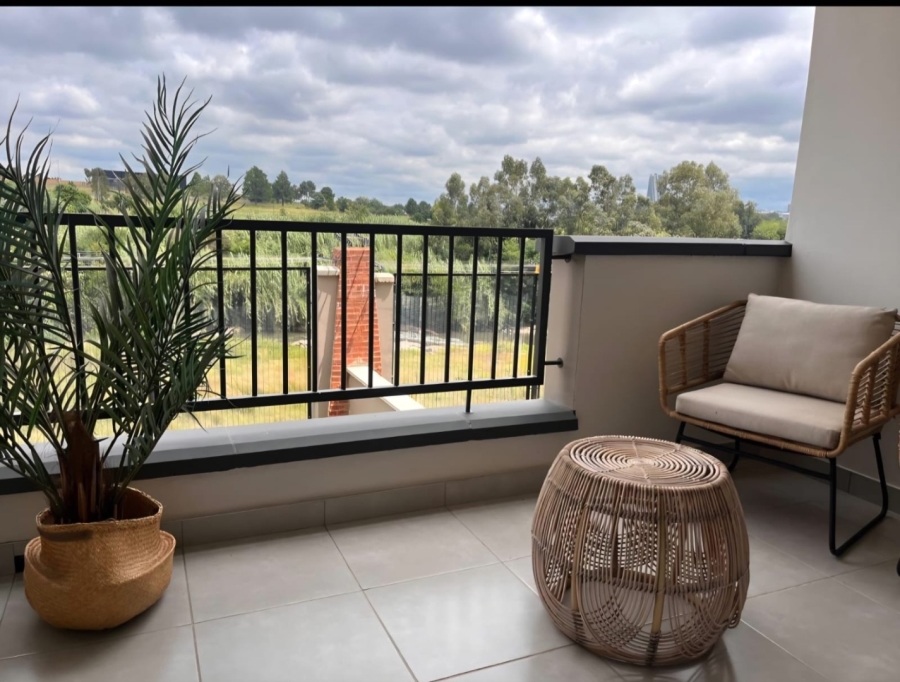 To Let 3 Bedroom Property for Rent in Waterfall Gauteng