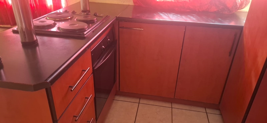 To Let 3 Bedroom Property for Rent in Lotus Gardens Gauteng