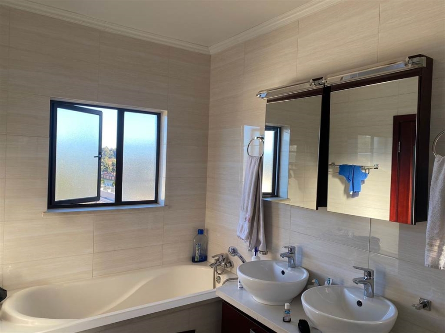 To Let 2 Bedroom Property for Rent in Summerset Gauteng