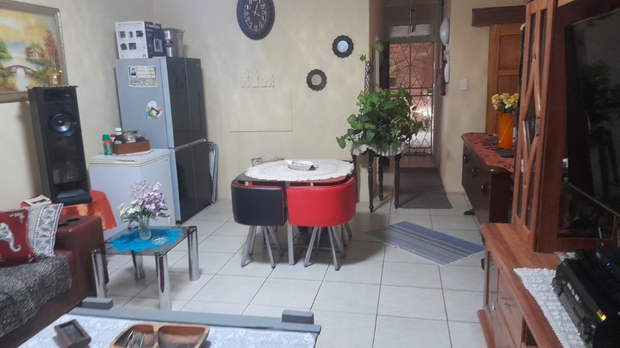 2 Bedroom Property for Sale in Vanderbijlpark CW 3 Gauteng