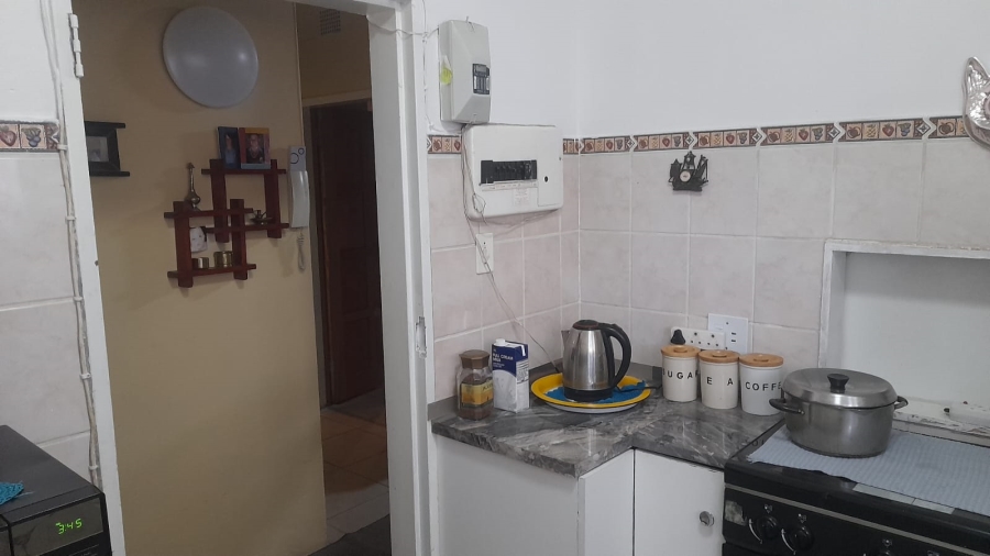 2 Bedroom Property for Sale in Vanderbijlpark CW 3 Gauteng