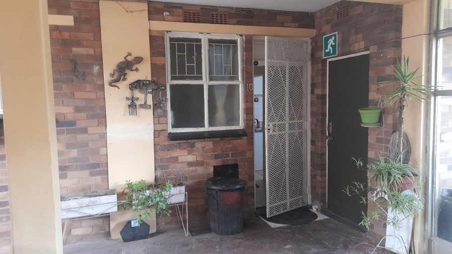 2 Bedroom Property for Sale in Vanderbijlpark CW 3 Gauteng