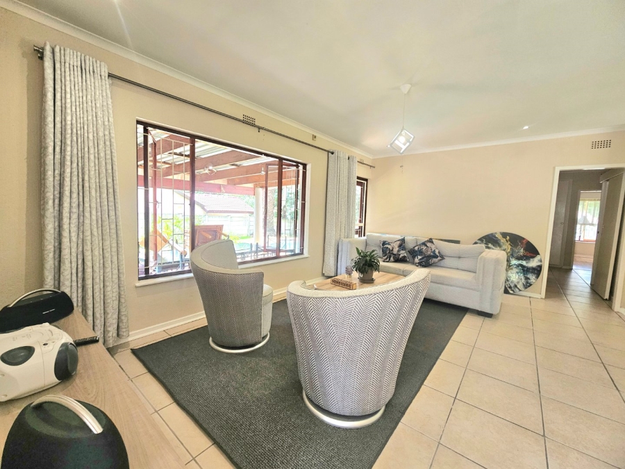 3 Bedroom Property for Sale in Bloubosrand Gauteng