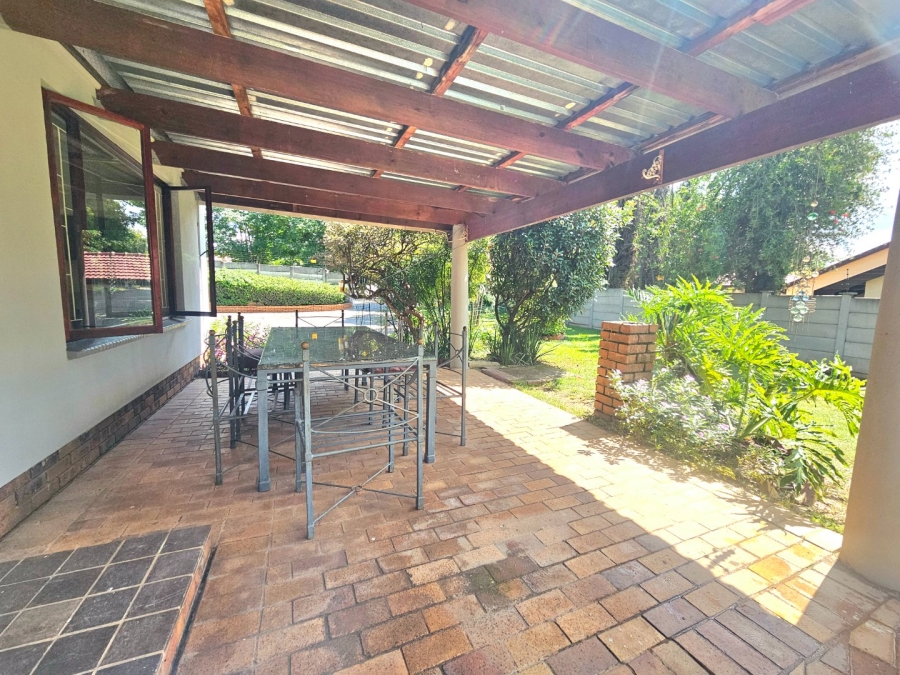 3 Bedroom Property for Sale in Bloubosrand Gauteng