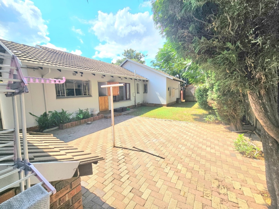 3 Bedroom Property for Sale in Bloubosrand Gauteng