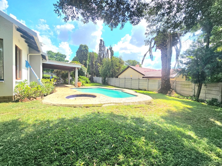 3 Bedroom Property for Sale in Bloubosrand Gauteng