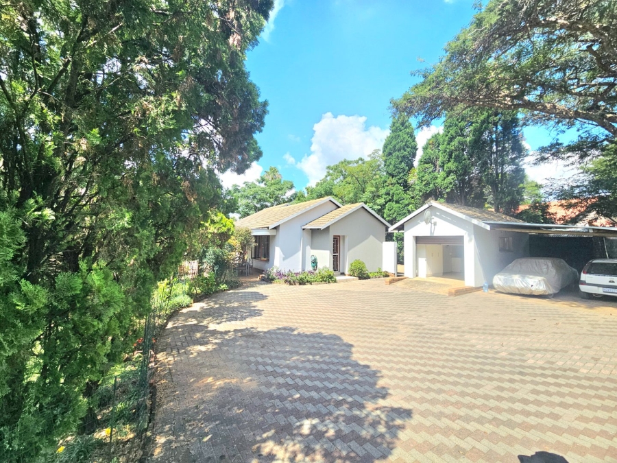 3 Bedroom Property for Sale in Bloubosrand Gauteng