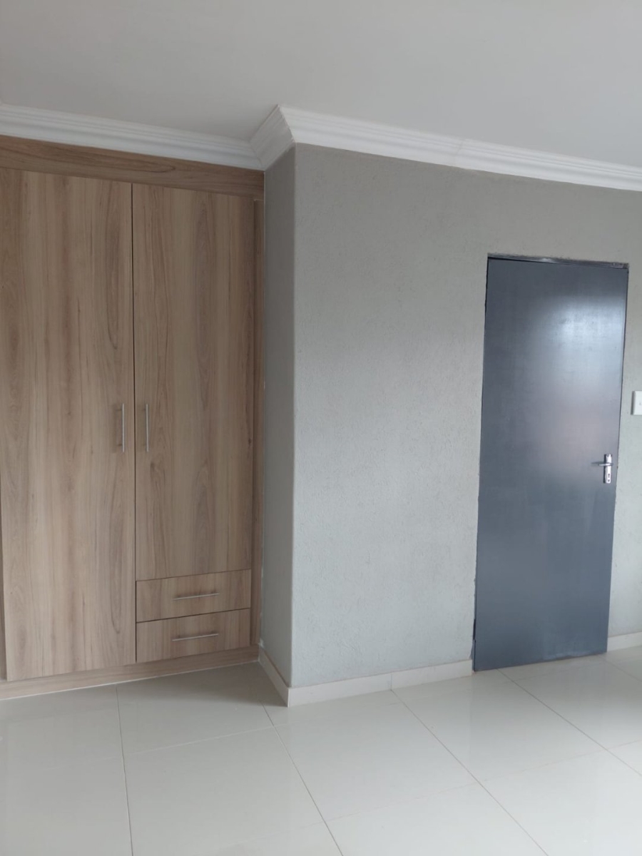 To Let 2 Bedroom Property for Rent in Chantelle Gauteng