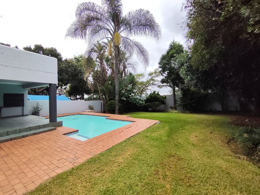 To Let 3 Bedroom Property for Rent in Weltevreden Park Gauteng