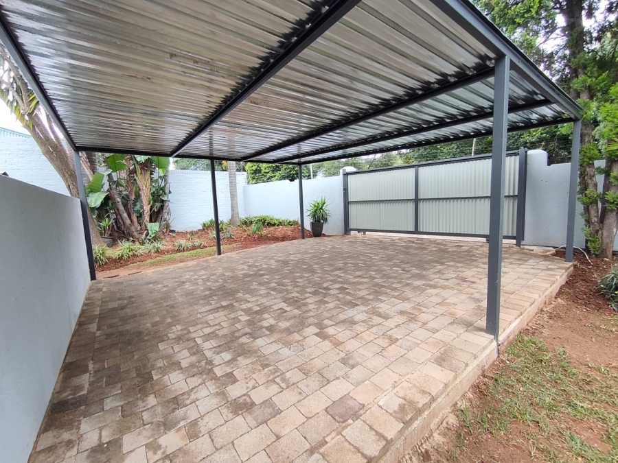 To Let 3 Bedroom Property for Rent in Weltevreden Park Gauteng