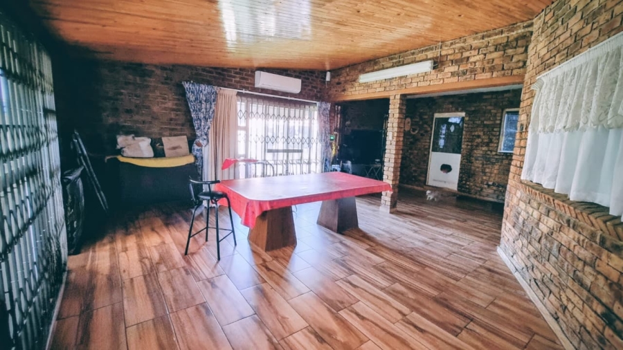 3 Bedroom Property for Sale in Bedworth Park Gauteng