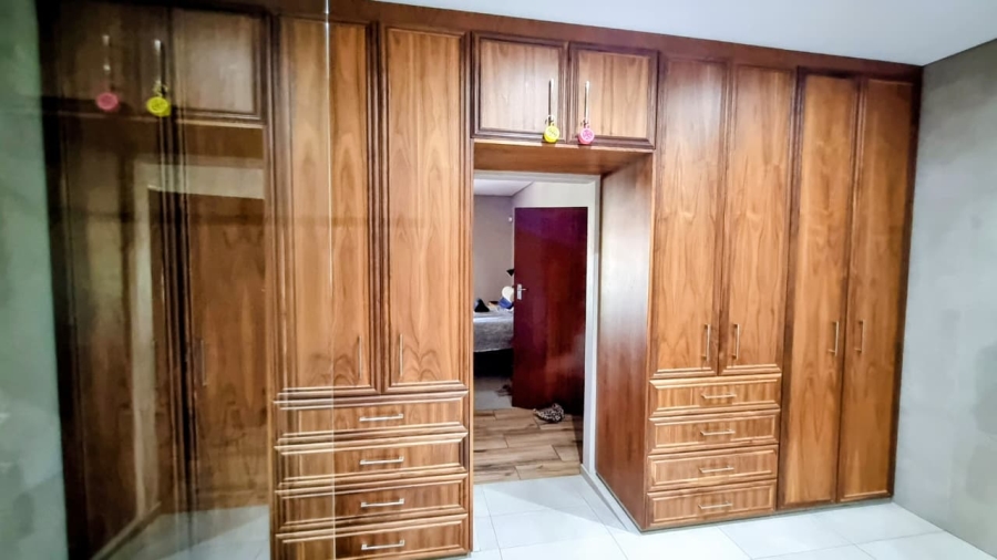 3 Bedroom Property for Sale in Bedworth Park Gauteng