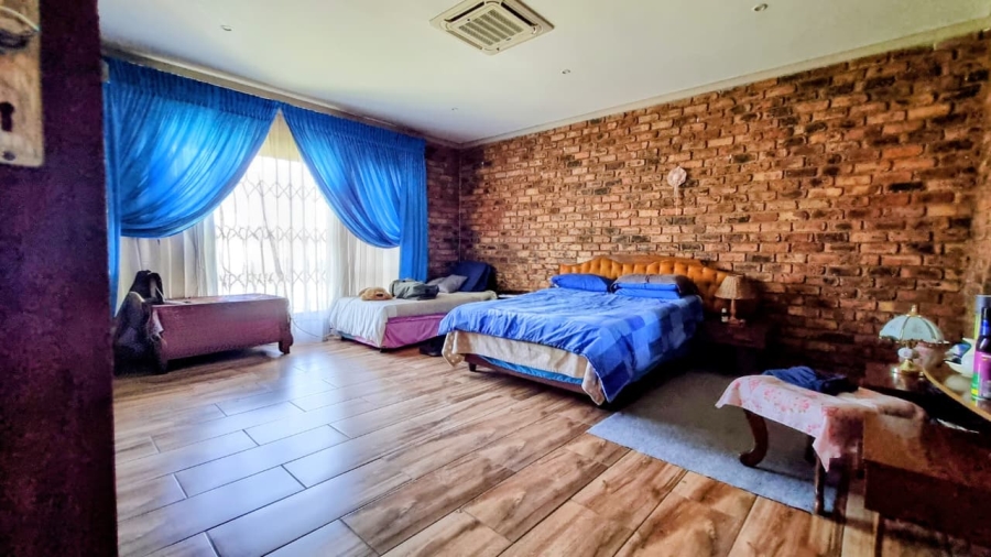 3 Bedroom Property for Sale in Bedworth Park Gauteng